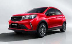 Foto de auto marca geely modelo GX3 PRO color rojo