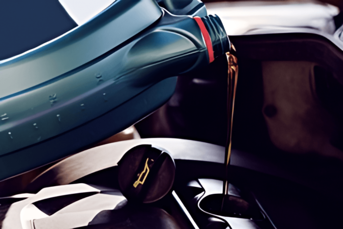 motor 700x468 - &iquest;C&oacute;mo saber si mi auto necesita un cambio de aceite?