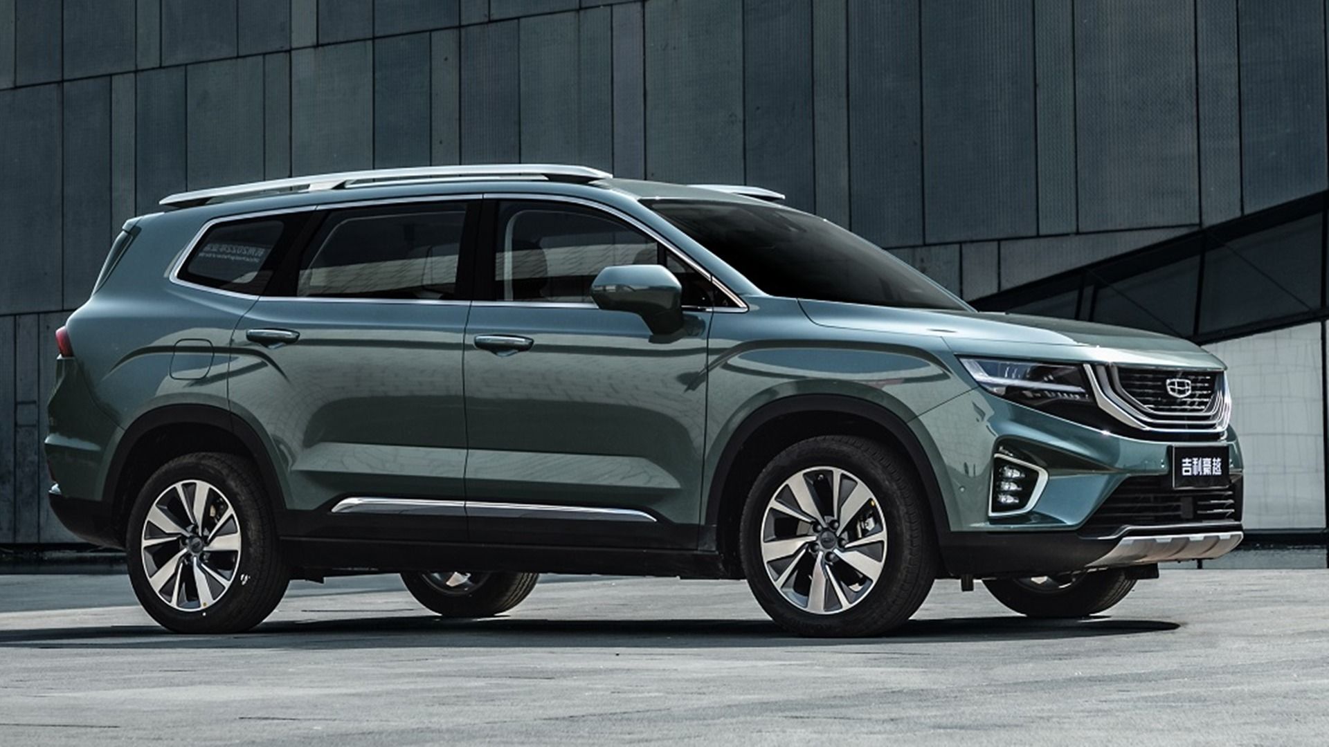 suv compacta geely - Ventajas de comprar una SUV compacta