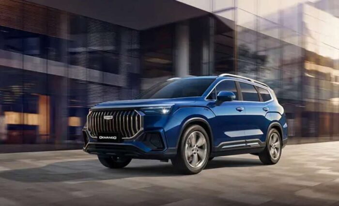 ¿Cuáles son los mejores carros para viajar en familia? camioneta familiar geely okavango 700x425 - ¿Cuáles son los mejores carros para viajar en familia?