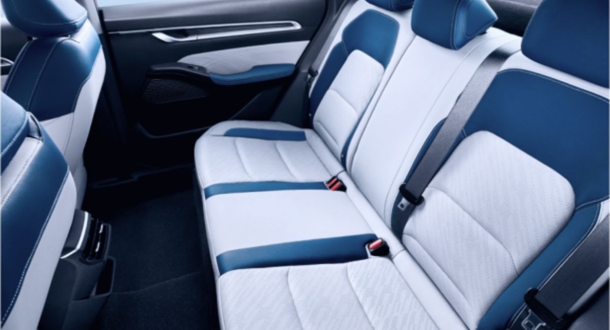 ¿Cómo cuidar los asientos de cuero del auto? interior de carro cuero sedan emgrand - ¿Cómo cuidar los asientos de cuero del auto?